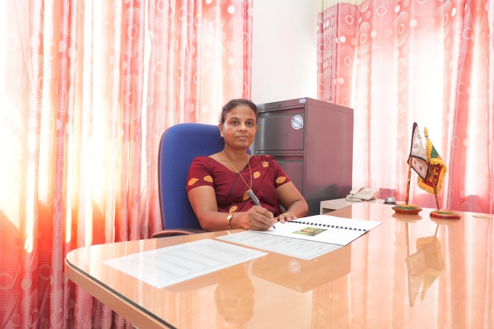 එච්.එම්.ජී.එම්.කේ. වීරසූරිය